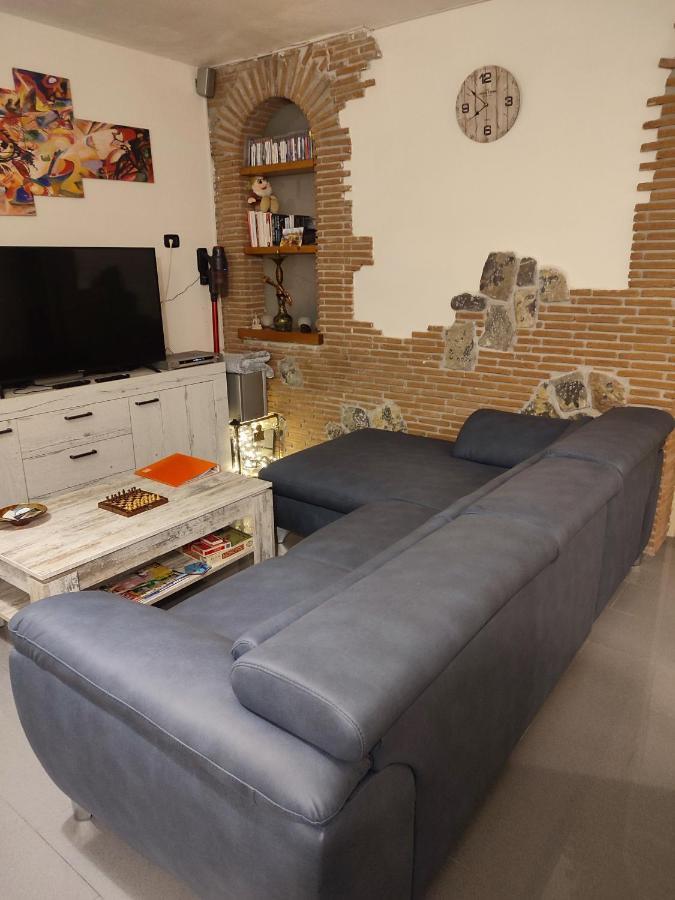 Вилла Il Cortiletto Аджерола Номер фото